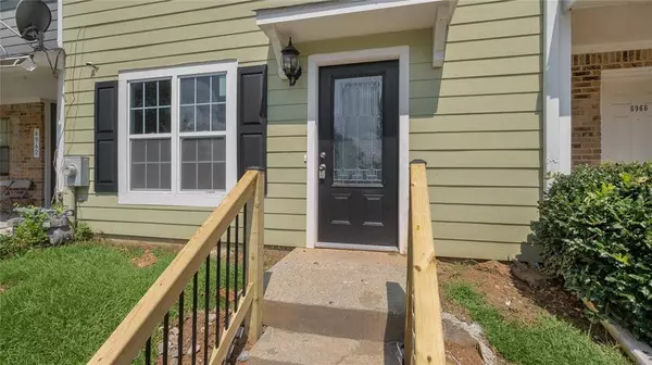 6964 Oakhill CIR, Austell, GA 30168