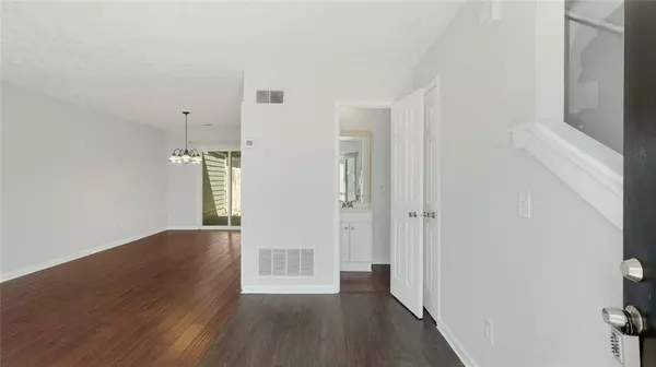 6964 Oakhill CIR, Austell, GA 30168