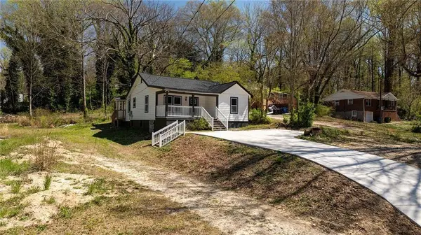 665 S Eugenia PL NW, Atlanta, GA 30318