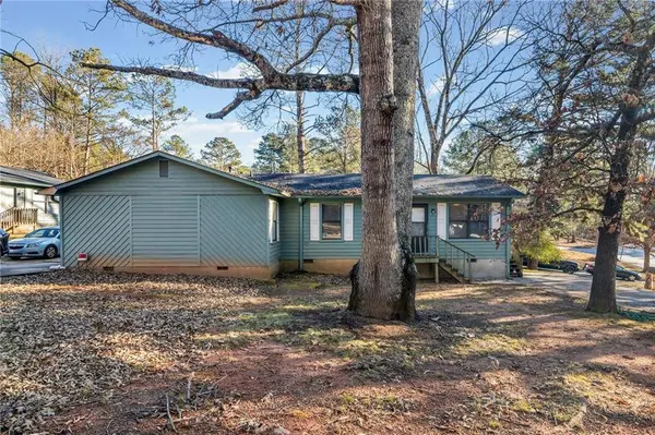 7117 Pineneedle DR SW, Covington, GA 30014