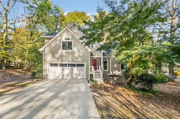 6011 Cherecobb LN, Woodstock, GA 30188