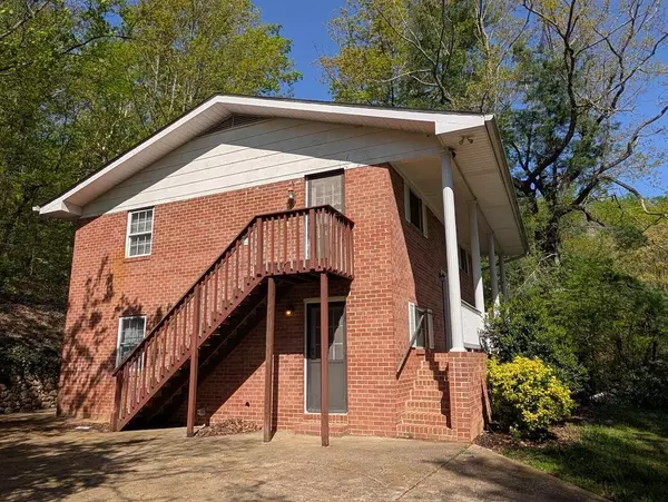 2765 Tanglewood DR, Chattanooga, TN 37415