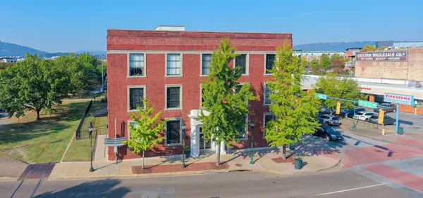 1301 Market ST, Chattanooga, TN 37402