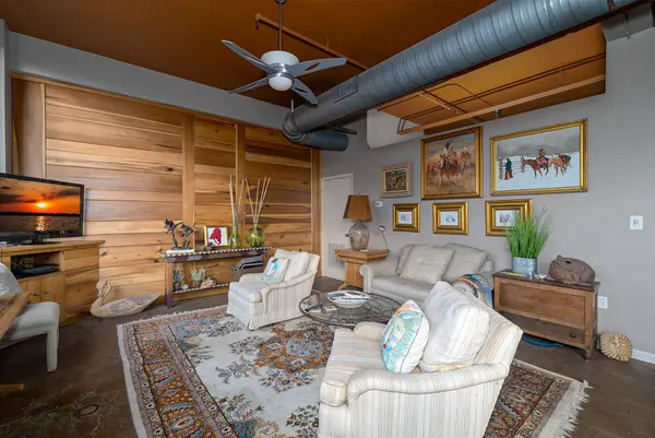 1301 Market ST, Chattanooga, TN 37402