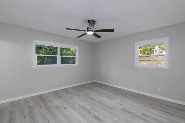 1925 Barrett DR, Fort Oglethorpe, GA 30742