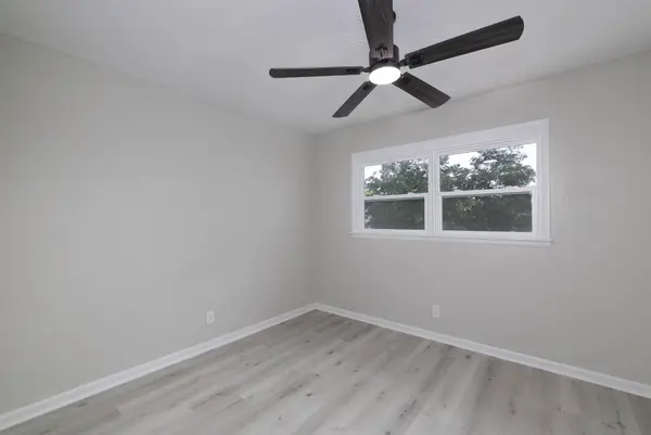 1925 Barrett DR, Fort Oglethorpe, GA 30742