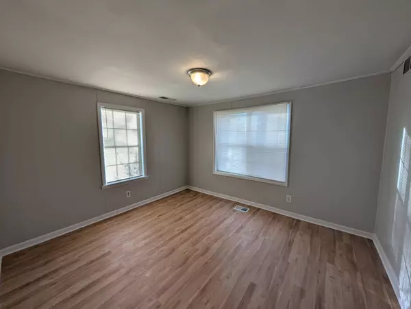 1676 Keeble ST, Chattanooga, TN 37412