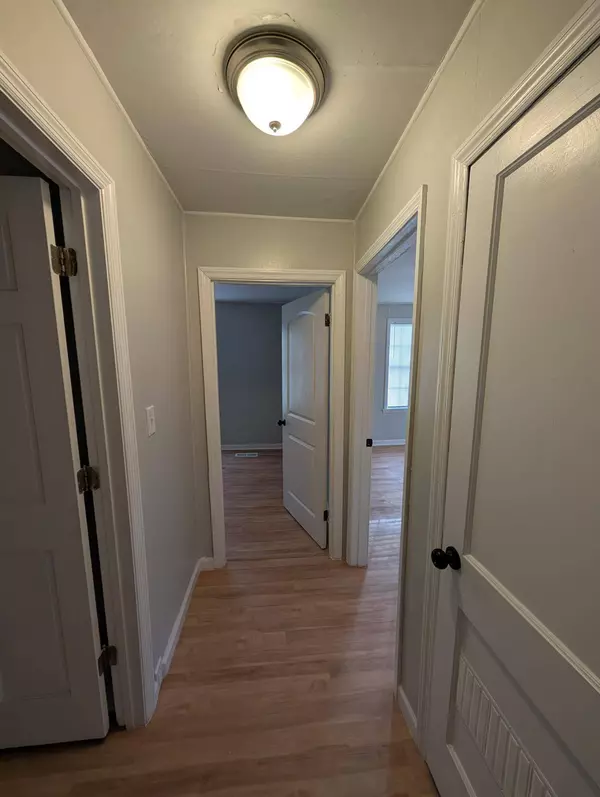 1676 Keeble ST, Chattanooga, TN 37412