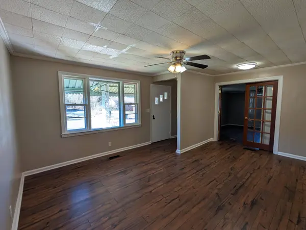3712 West AVE, Chattanooga, TN 37410