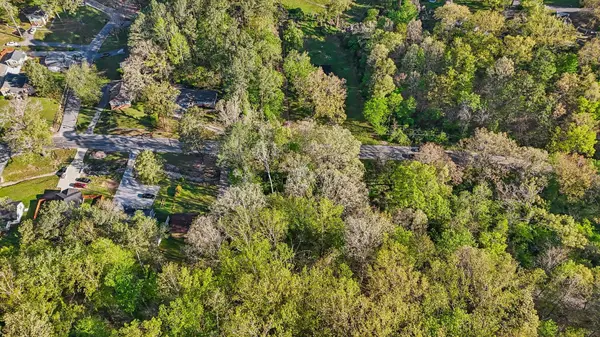 1018 Shallowford RD, Chattanooga, TN 37411