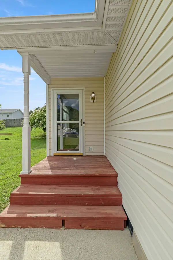 4266 Kayla CIR, Chattanooga, TN 37406