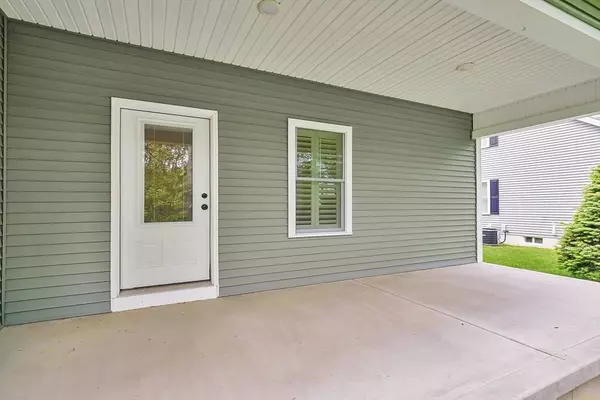 17 St Andrews Way #17, West Springfield, MA 01089