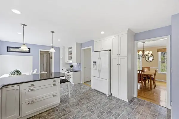 201 Spring St, Hopkinton, MA 01748