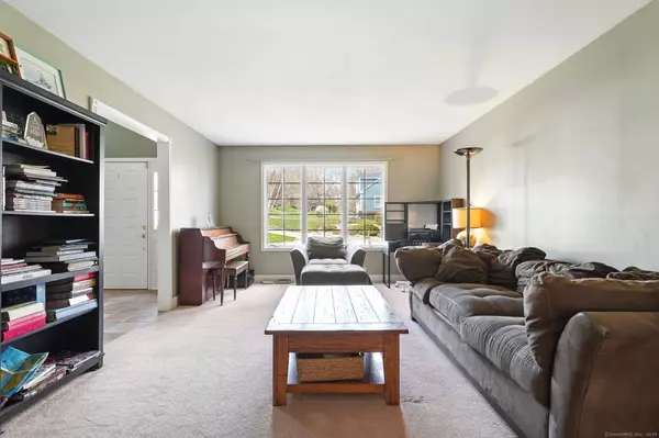 161 Streamside Lane, New Britain, CT 06052