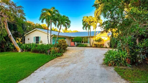 62 S Sewalls Point RD, Stuart, FL 34996