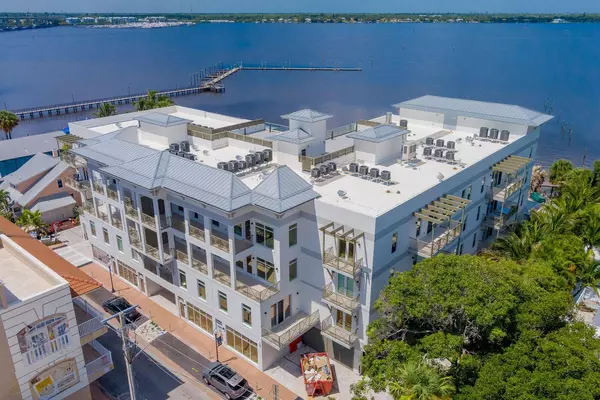 41 SW Seminole St #410, Stuart, FL 34994