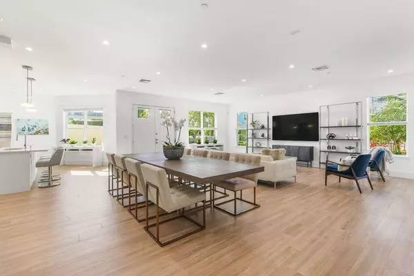 55 SE Seminole ST A, Stuart, FL 34994