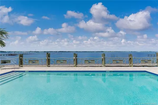 41 SW Seminole ST #305, Stuart, FL 34994