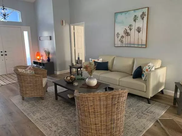 3285 SE Pinto ST, Port Saint Lucie, FL 34984