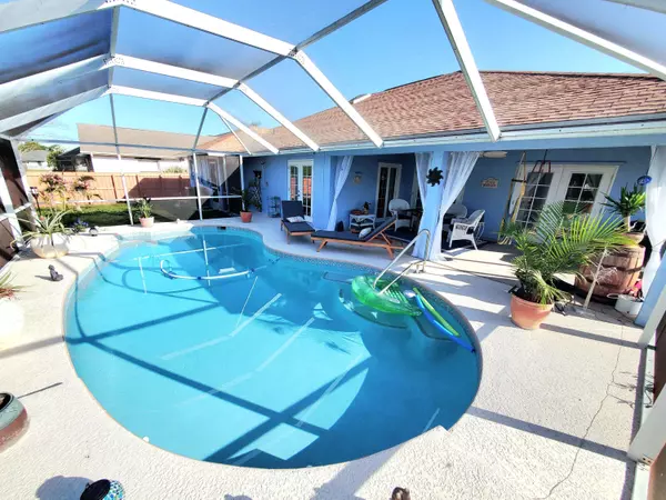 3285 SE Pinto ST, Port Saint Lucie, FL 34984