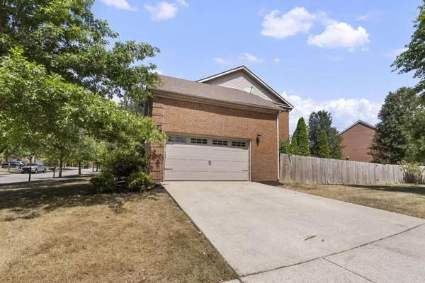 928 Fiddler Creek Way, Lexington, KY 40515