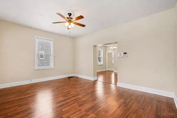 3933 Grove Ave, Norwood, OH 45212