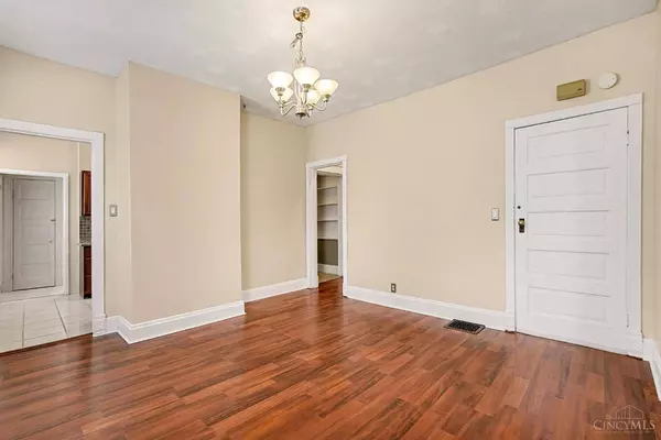 3933 Grove Ave, Norwood, OH 45212