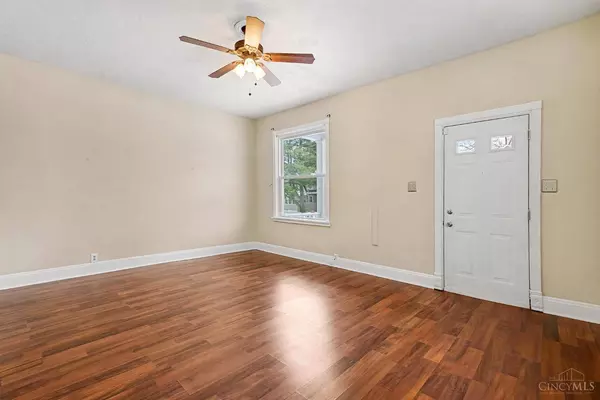 3933 Grove Ave, Norwood, OH 45212