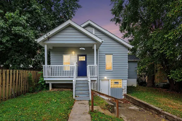 405 Clay Street