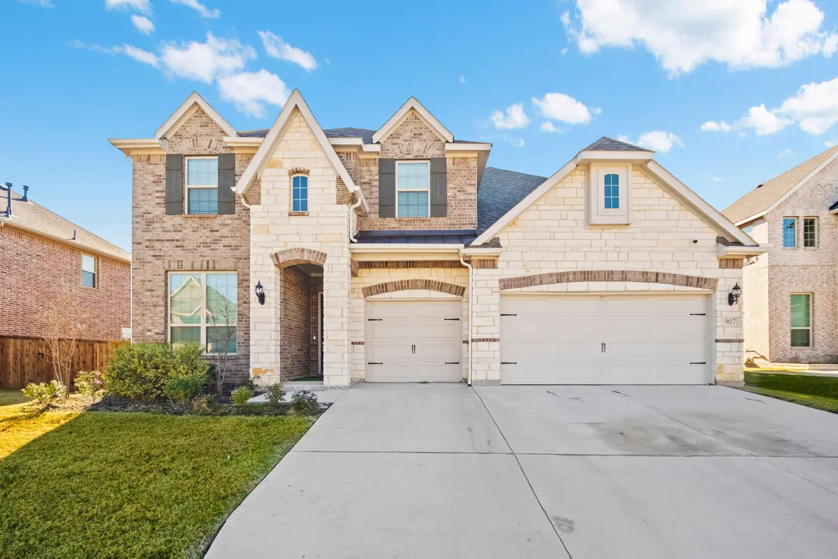 907 Darcy Dr, Mansfield, TX 76063-6671
