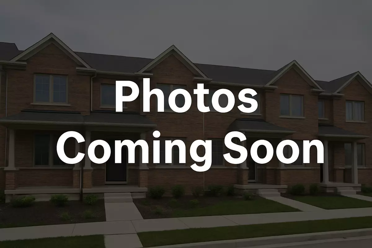 Ottawa, ON K4A 5G8,584 Decoeur Dr