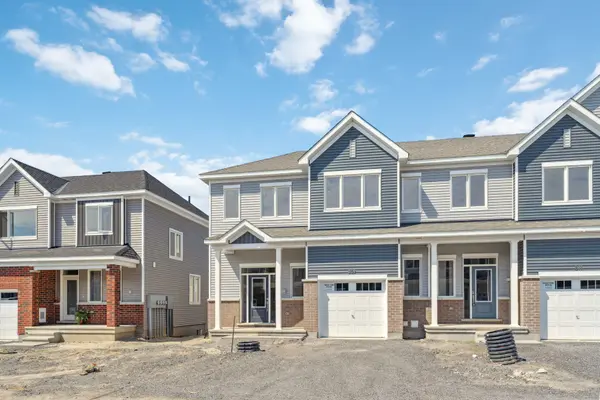 309 Falsetto St, Ottawa, ON K1W 0S5