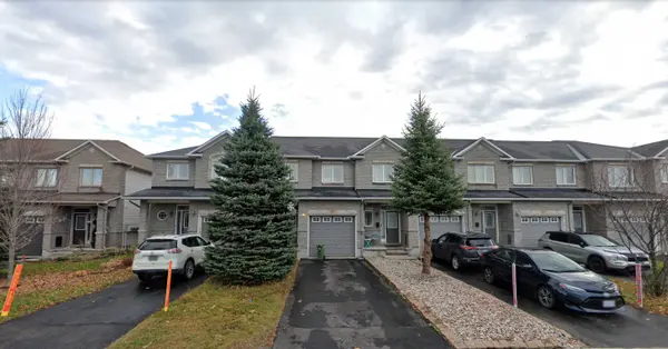 825 Percifor Way, Ottawa, ON K1W 0C9