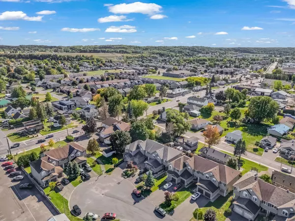 132 Dahlia ST, Clarence-rockland, ON K4K 0G1