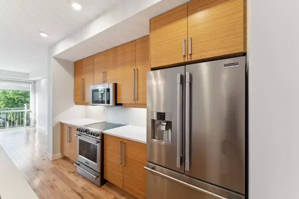 36 Ontario ST, Overbrook - Castleheights And Area, ON K1K 1L1