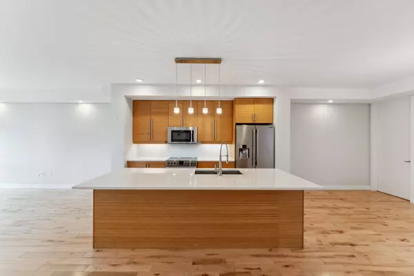 36 Ontario ST, Overbrook - Castleheights And Area, ON K1K 1L1