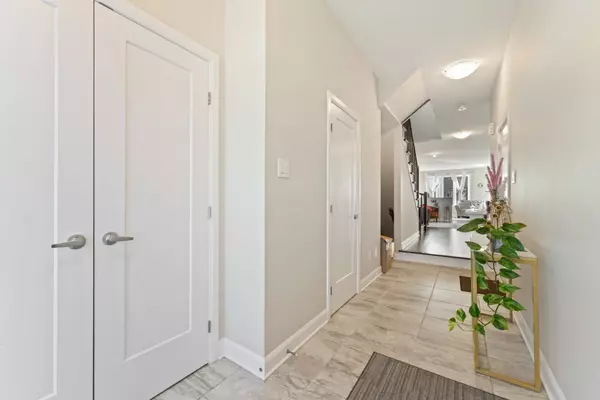 675 Taliesin CRES, Stittsville - Munster - Richmond, ON K2S 2W5