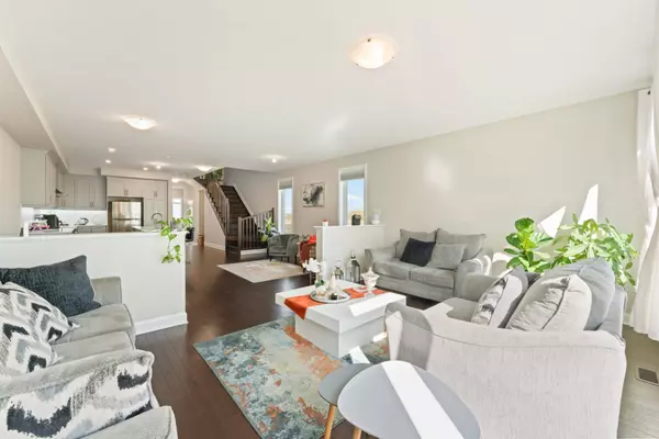 675 Taliesin CRES, Stittsville - Munster - Richmond, ON K2S 2W5