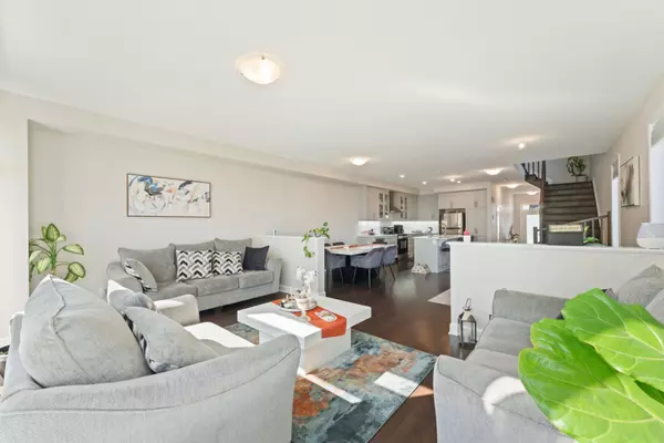 675 Taliesin CRES, Stittsville - Munster - Richmond, ON K2S 2W5