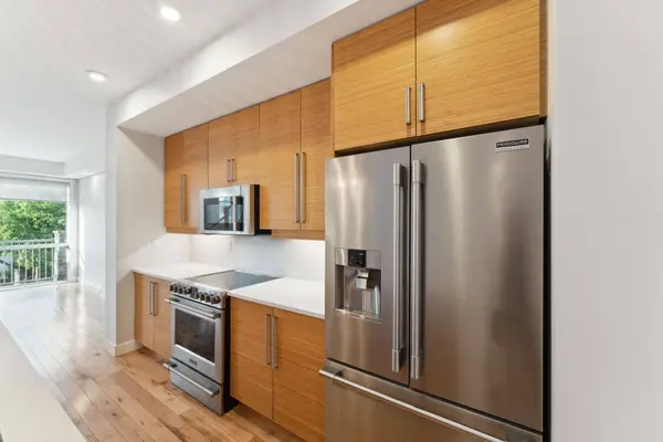 36 Ontario ST, Overbrook - Castleheights And Area, ON K1K 1L1