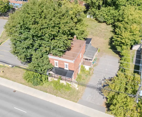 713 St Laurent BLVD, Overbrook - Castleheights And Area, ON K1K 3A6