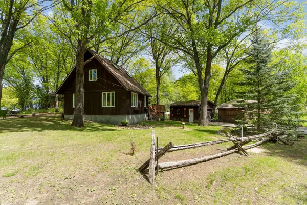 190 Woods RD, Constance Bay - Dunrobin - Kilmaurs - Woodlawn, ON K0A 3M0