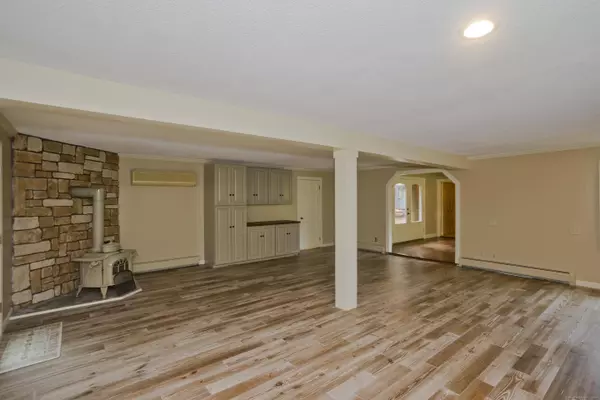 317 Turnpike Road, Somers, CT 06071