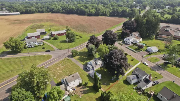 33 Old King Street, Enfield, CT 06082