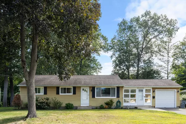 8 Ellis Road, Enfield, CT 06082