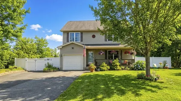 31 Acrebrook Rd, Springfield, MA 01129