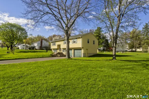 4 Winthrop Road, Windsor, CT 06095