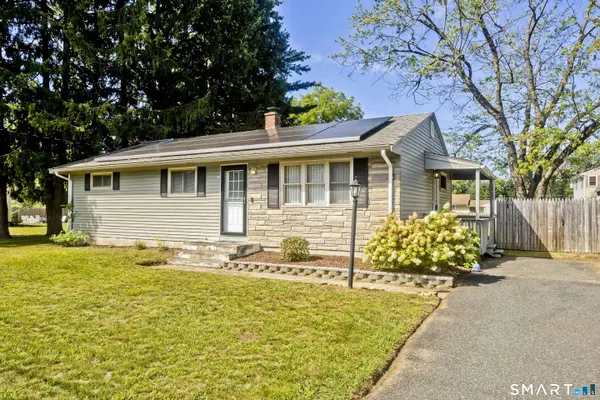 11 Harvest Road, Enfield, CT 06082