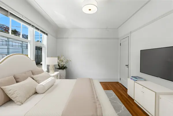 420 Woolsey St, San Francisco, CA 94134-1956