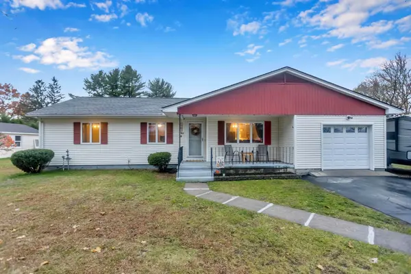  New Listing in Westfield MA: 166 Montgomery Rd Offers One-Level Living on Over Half an Acre